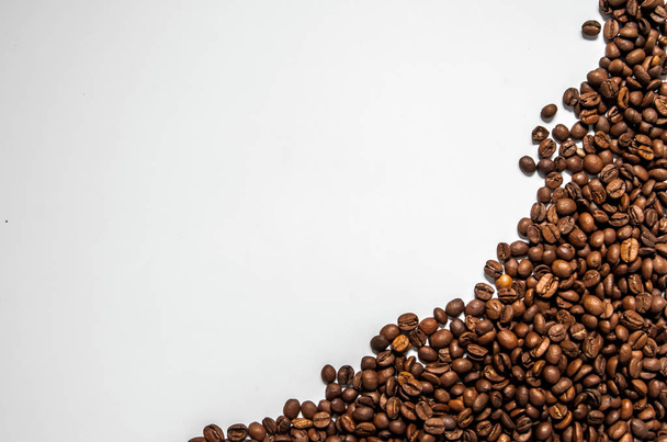 Mixture of different kinds of coffee beans. Coffee Background.  - Foto, afbeelding