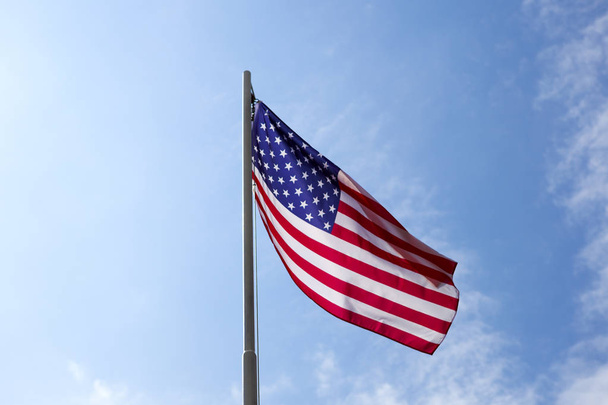 Прапор Сполучених Штатів на за флагштока - Фото, зображення