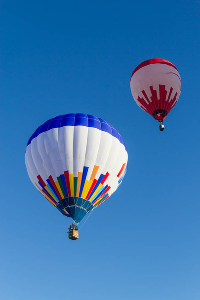 Hot air balloons and paraglider - Photo, Image