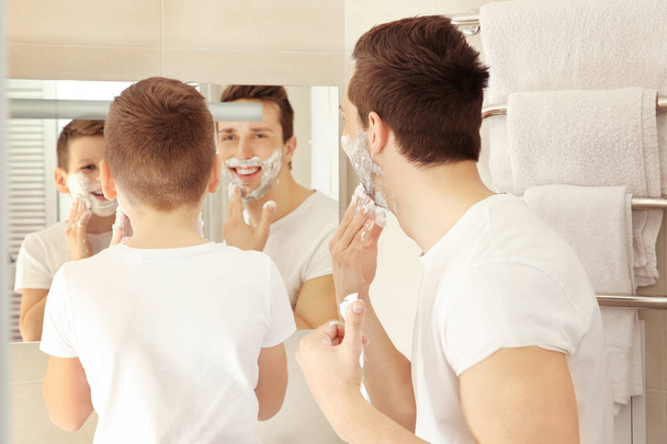 Father and son shaving  - Photo, Image