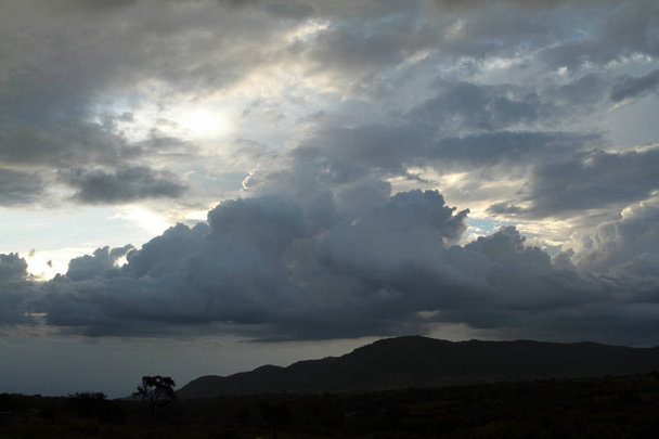 Sateinen kausi Afrikassa
 - Valokuva, kuva