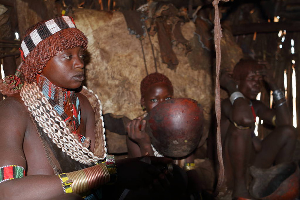 Hamar ženy z údolí Omo Etiopie - Fotografie, Obrázek