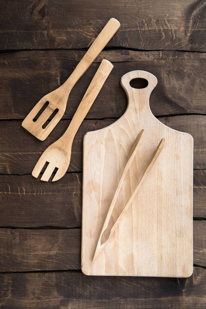 Mutfak gereçleri ile doğrama tahtası - Fotoğraf, Görsel