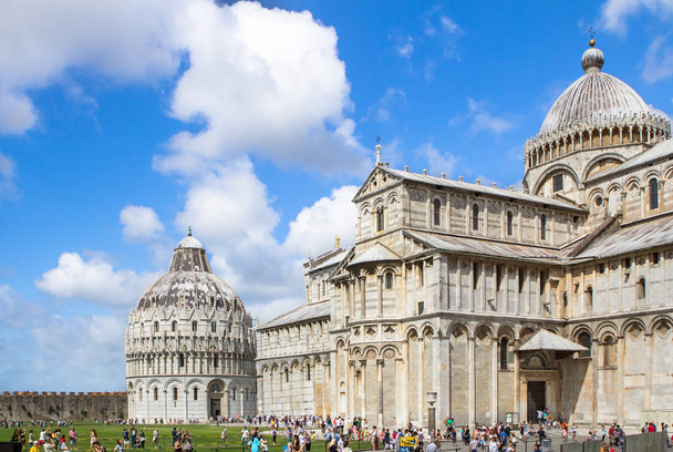 Pisa İtalya katedral - Fotoğraf, Görsel