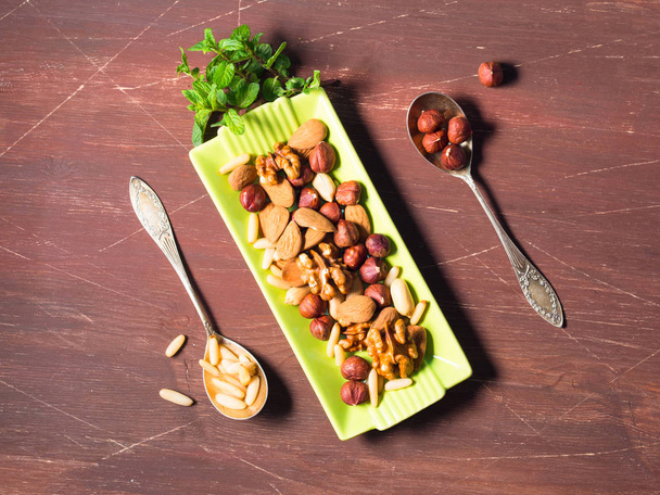 Nut mix a zöld ételt - Fotó, kép