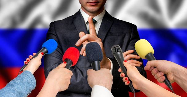 Russian candidate speaks to reporters - journalism concept - Photo, Image