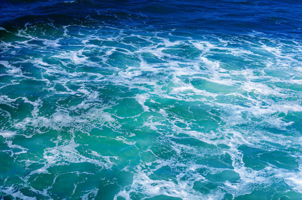 Vlnitý oceán vody - Fotografie, Obrázek