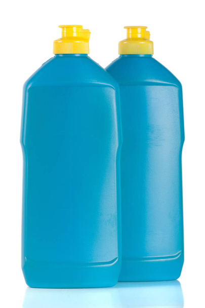 μπουκάλι απορρυπαντικού πιάτων που απομονώνονται σε λευκό φόντο - Φωτογραφία, εικόνα