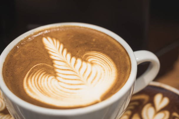 Kaffeetasse Cappuccino Rosetta Latte Art Café  - Foto, Bild