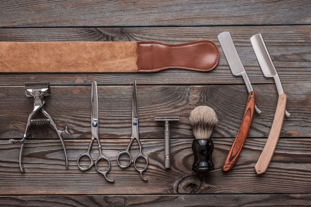 Урожай перукарський магазин інструменти
  - Фото, зображення