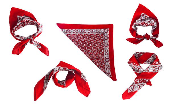 pañuelo rojo bandana con un patrón, aislado
 - Foto, Imagen
