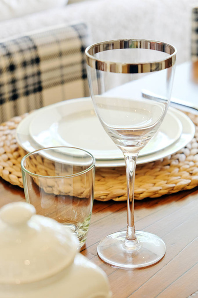 Elegant dining table setting - Foto, Imagen
