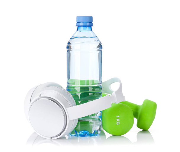 Αλτήρες, ακουστικά, μπουκάλι νερό - Φωτογραφία, εικόνα