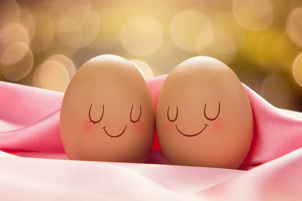 Deux œufs avec amour l'un pour l'autre
 - Photo, image