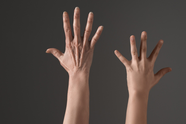 manos humanas arriba
 - Foto, Imagen
