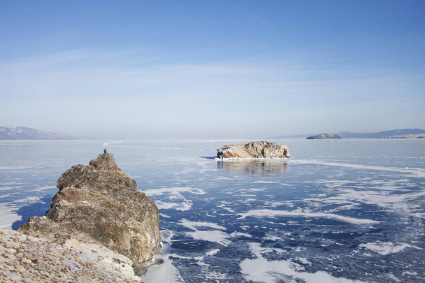 Oltrek ostrov. Jezero Bajkal. Zimní krajina - Fotografie, Obrázek