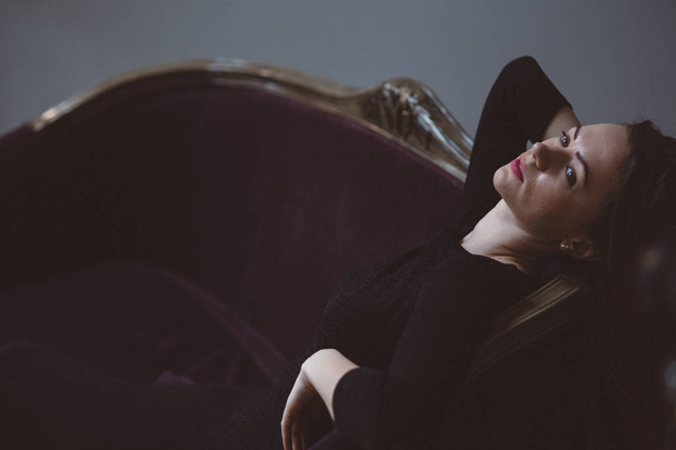  beautiful brunette woman in black dress - Valokuva, kuva