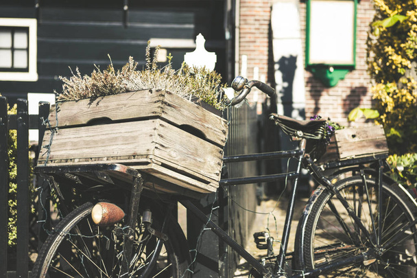 Rural Dutch Bike in Zaanse Schans - Фото, изображение