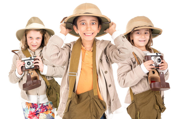 Kinderen in safari kleding - Foto, afbeelding