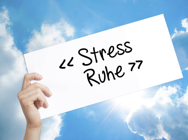 Stress Ruhe (Stress - Peacein German) Assine o white paper. Homem.
  - Foto, Imagem