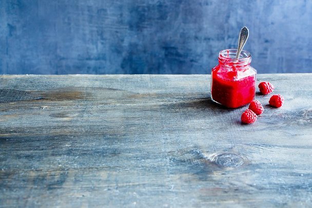 Homemade raspberry jam - Фото, зображення