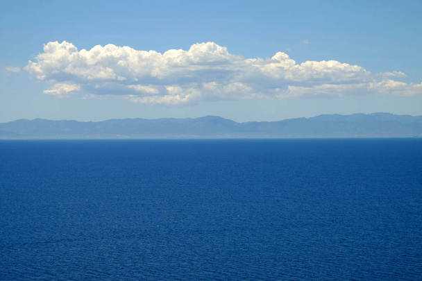 Paesaggio marino in Sardegna
. - Foto, immagini
