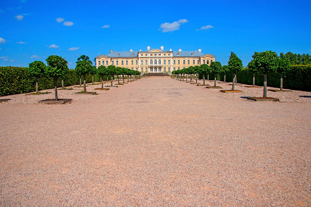 Rundale палац. Латвія
 - Фото, зображення