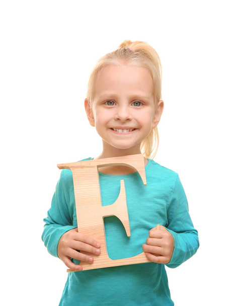 Cute little girl with letter E - Fotoğraf, Görsel
