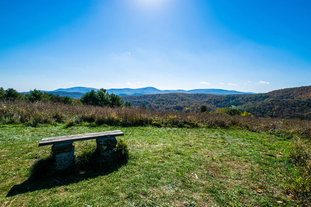 Skyline des Blue Ridge Mountains en Virginie à Shenandoah Na
 - Photo, image