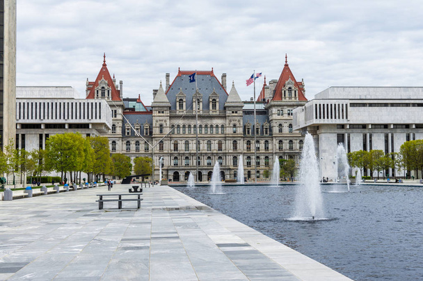 Edificio del Capitolio de Nueva York en Albany, Nueva York
 - Foto, imagen