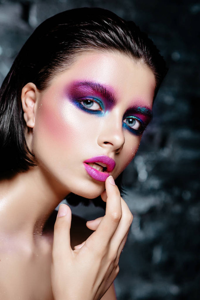 woman with colorful Art make-up - Fotoğraf, Görsel