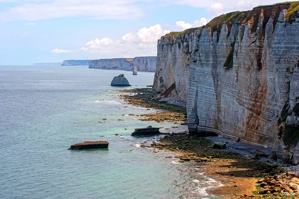 Normandía acantilados de piedra caliza
 - Foto, Imagen