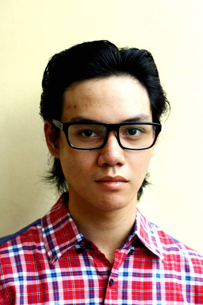 Asian teen with eyeglasses - Photo, Image