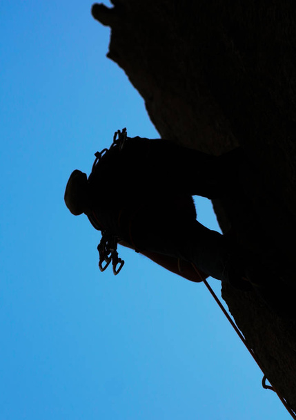 Alpinista com equipamento de escalada
. - Foto, Imagem