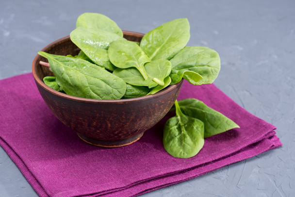 fresh spinach in bowl - Photo, Image