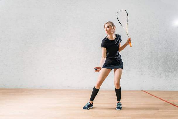 female squash player - Foto, Imagen