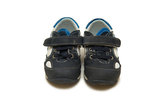 Chaussures de bébé isolées sur le fond blanc
 - Photo, image