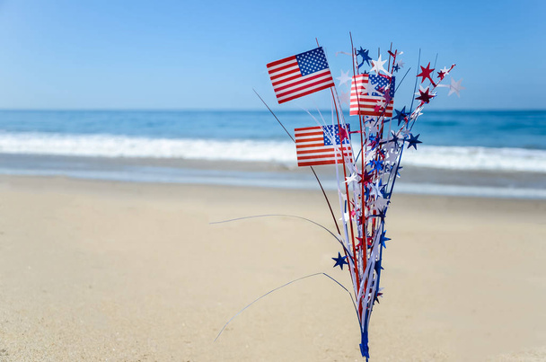 Kumlu sahilde vatansever ABD arka plan - Fotoğraf, Görsel