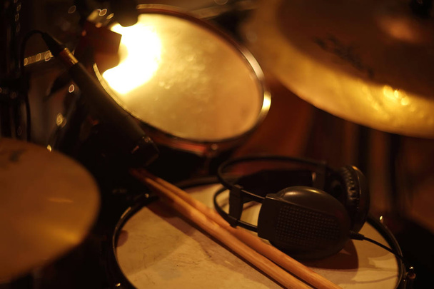 Drum set at studio - Foto, Imagen