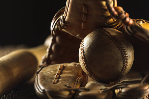 Zamknij się obraz starego baseball używane - Zdjęcie, obraz