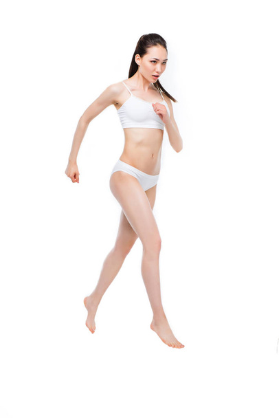 Mulher asiática em lingerie
 - Foto, Imagem