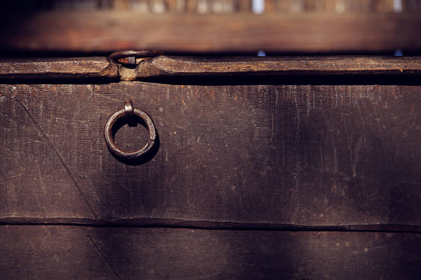 Detailní záběr staré dřevěné truhly - Fotografie, Obrázek