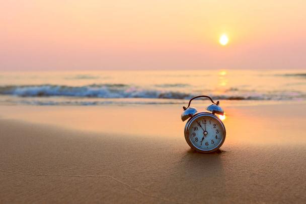Alarm hodiny na pláži - Fotografie, Obrázek