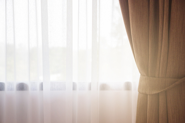 Sunlight through the white curtain and windows - Foto, Bild