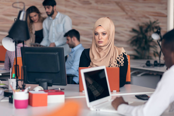 Arabic woman working in  office. - Fotografie, Obrázek