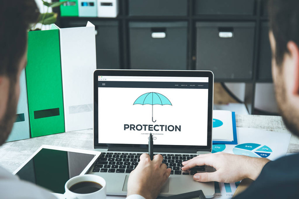 BUSINESS, PROTECTION CONCEPT - Photo, image
