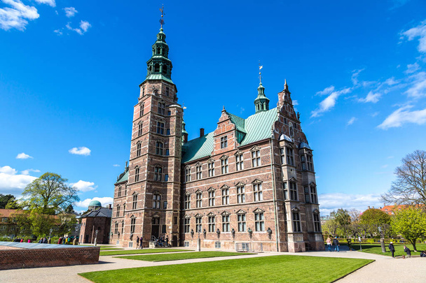 Rosenborg Castle in Copenhagen - Φωτογραφία, εικόνα