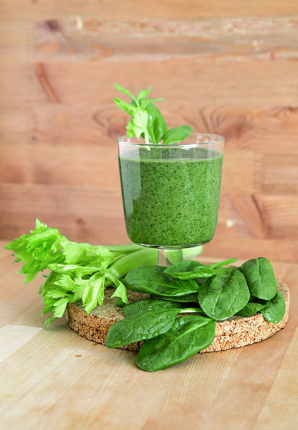 Green Smoothie Ingredients Healthy Drink Detox Diet Summer - Фото, изображение