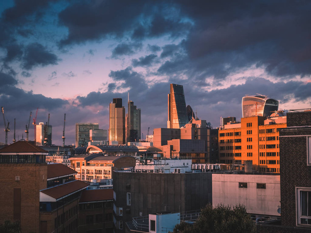 Città di Londra al crepuscolo
 - Foto, immagini