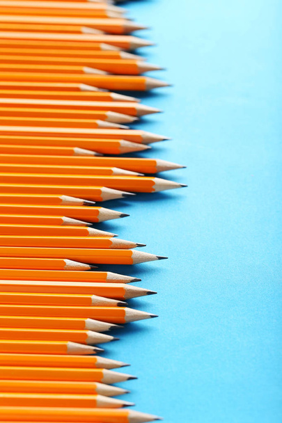 Yellow drawing pencils  - Φωτογραφία, εικόνα